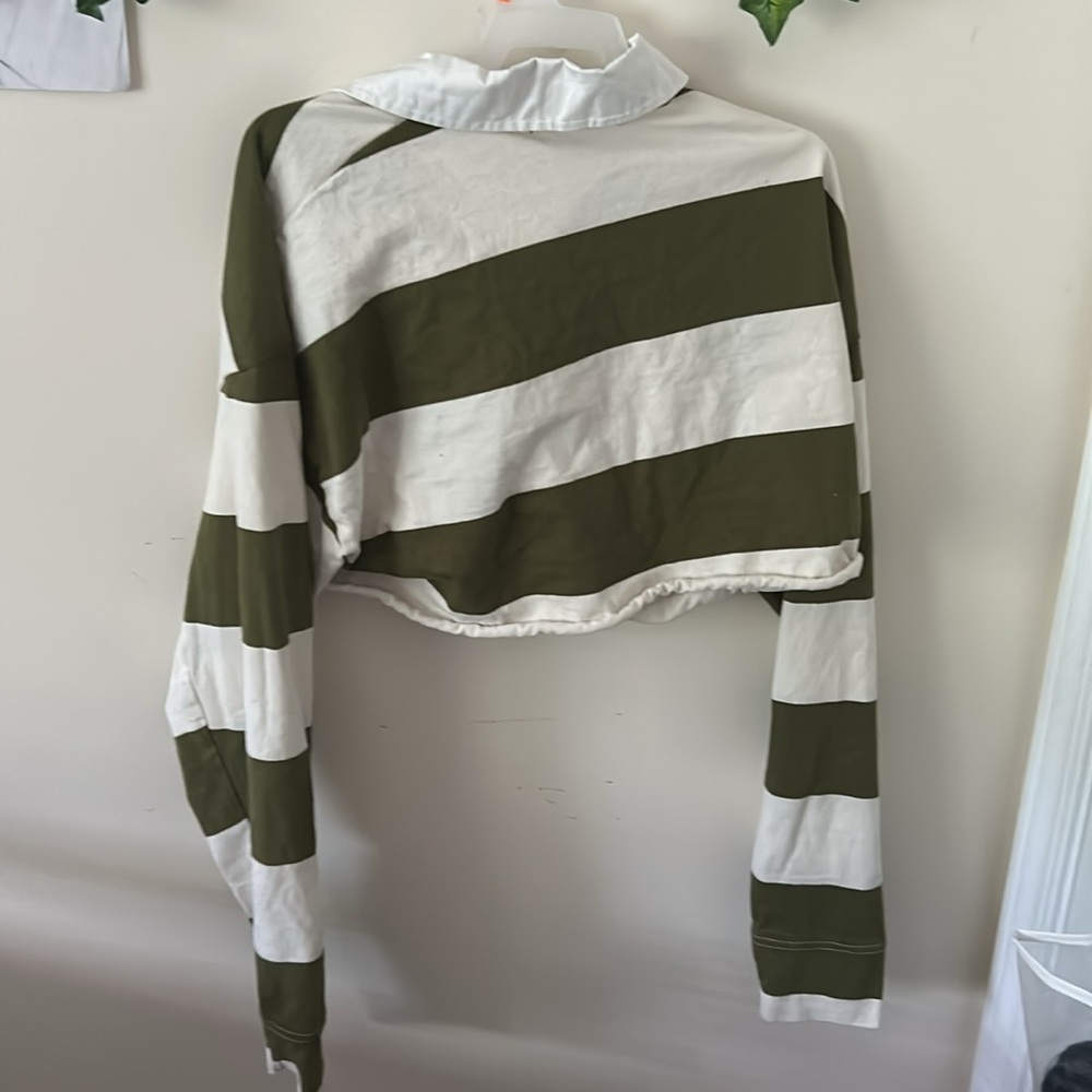 Collared crop top - Picture 3 of 3